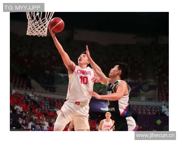 德里克怀特强调篮板球重要性呼吁全队全力以赴冲抢每一个篮板