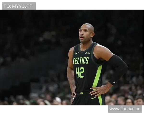 霍福德感慨从30岁起被称老每年都有人提起这话题