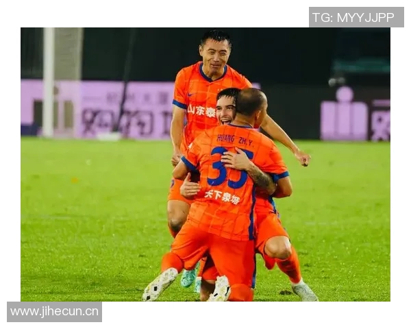 光速扳平瞬间浙江队洛佩斯失误助攻卡列洛进球战平泰山