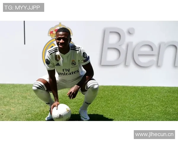 维尼修斯社交媒体分享照片激励球队期待国家德比盛战明日相见共享激情时刻