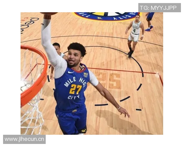 布劳恩展现排球技巧接穆雷长传双手垫球成功完成空接