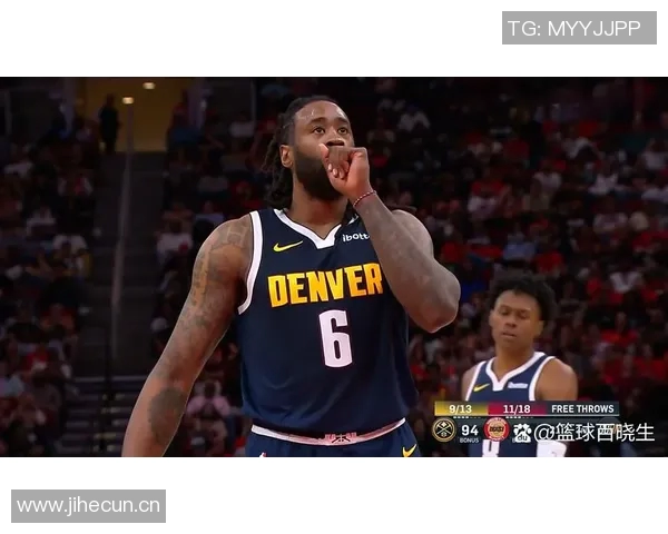 奎因昨日表现抢眼贡献12分8板7助4断小乔丹鼓励他勇敢接受采访表扬