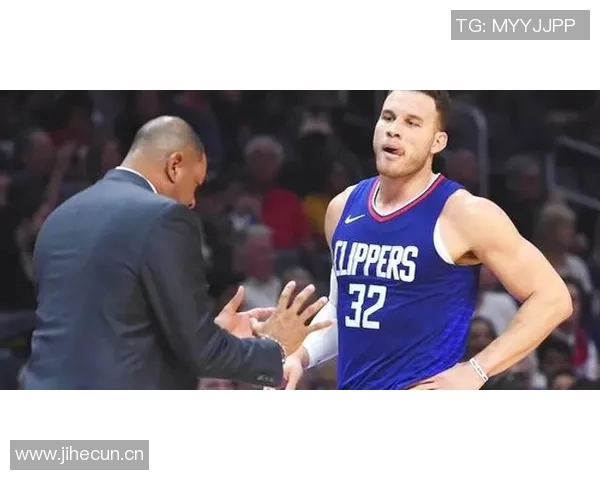 路威称保罗智商超群召集格里芬小乔丹组建复仇者联盟引领舆论风向