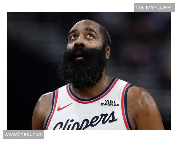 哈登36岁依然拼搏场均出战38分钟展现不屈精神如同地主家的驴