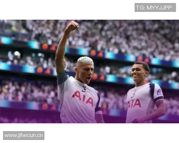 英超积分榜混乱不堪枪手领先曼城黑猫19分四队紧追其后