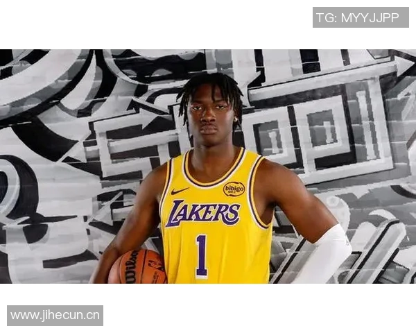 詹姆斯祝贺蒂耶罗生涯首分称这是众多扣篮中的第一记