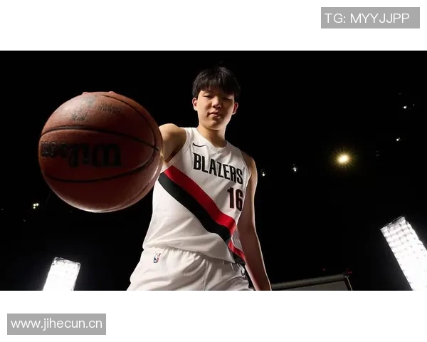 拓媒分析杨瀚森成长对球队未来的影响期待斯普利特给予更多培养时间